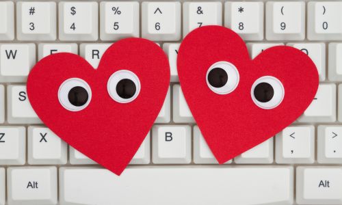 Ditching the Dating App&colon; How to Meet People